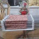 سینی کباب روی میز