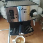 اسپرسوساز یونیک لایف با فنجان قهوه