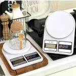 ترازو اشزخانه sf400 روی کابینت