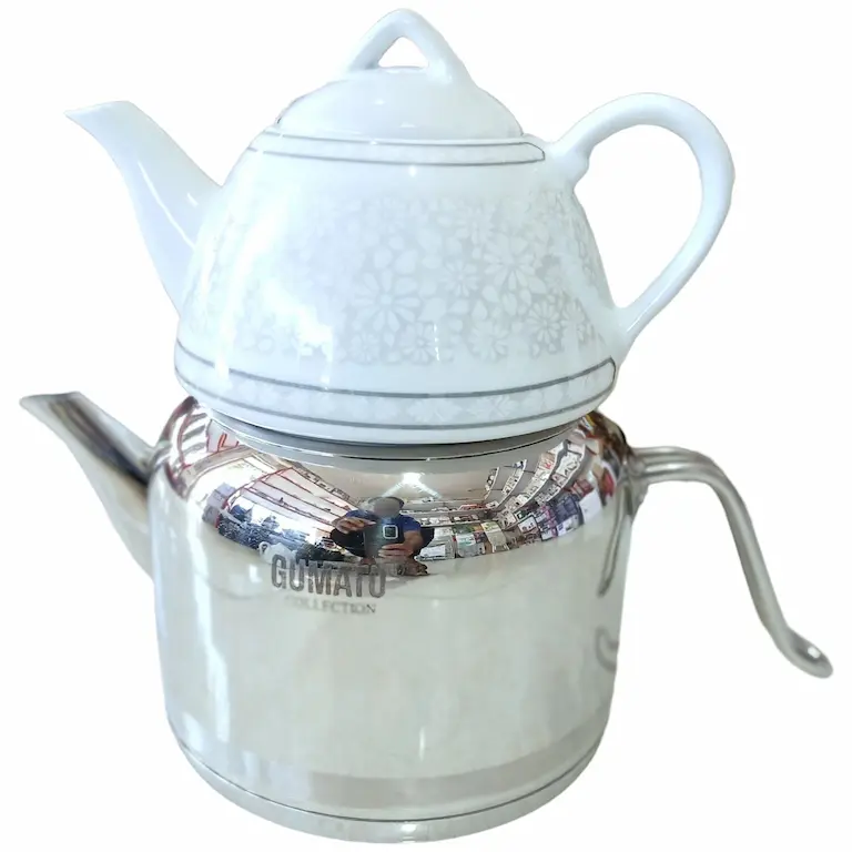کتری قوری 4 لیتری لوله دار گوماتو کف چدن (1) کتری قوری 4 لیتری لوله دار گوماتو کف چدن - Image 1